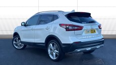 Nissan Qashqai 1.3 DiG-T N-Motion 5dr Petrol Hatchback